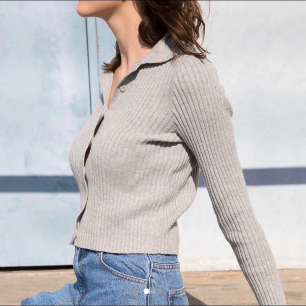 Heather Gray Button Up Bridget Top - Picture 2 of 3